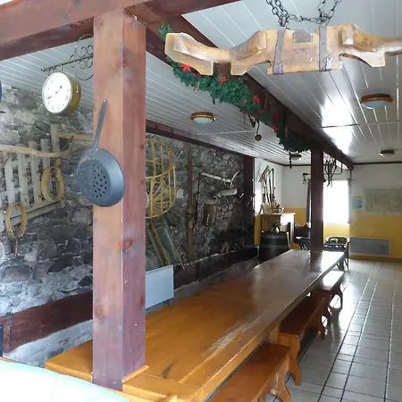 Chambres D'hotes Casa Paulou 拉兰