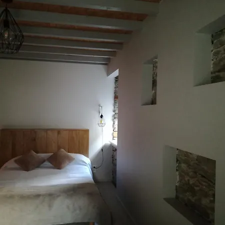 Affittacamere Chambres D'hotes Casa Paulou 3*